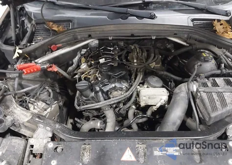 2015 BMW X3 xDrive28I z USA, uszkodzony, nr VIN 5UXWX9C57F0D45358